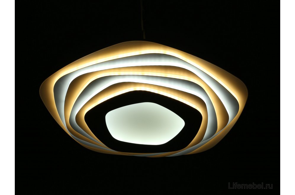 Потолочная люстра Avola OML-07707-234