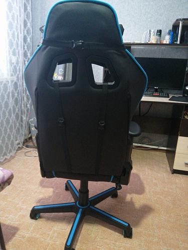 Компьютерное кресло Racer черный / красный / бежевый фото покупателя 137