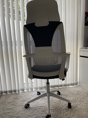 Компьютерное кресло Golem black / white фото покупателя 37