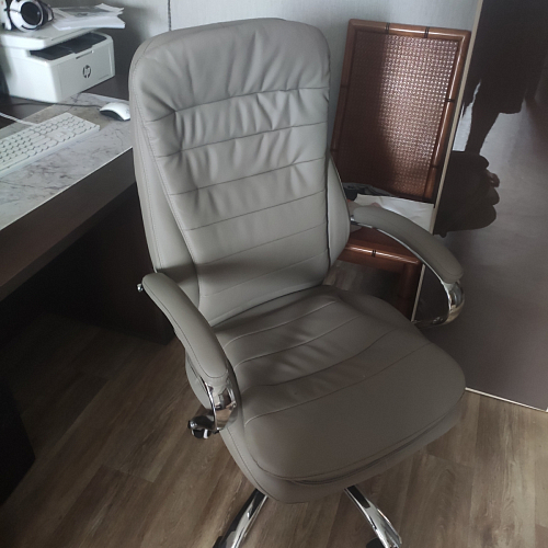 Компьютерное кресло Tomar коричневое фото покупателя 39