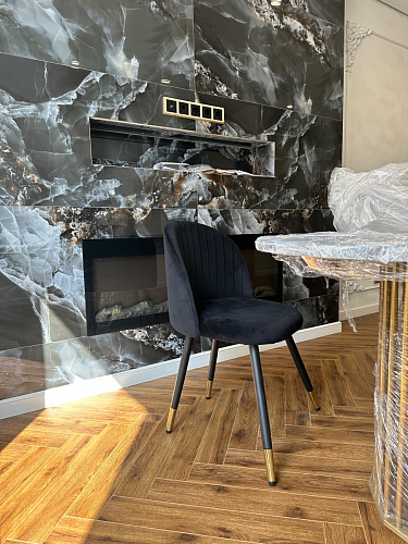 Стул на металлокаркасе Gabi 1 light blue / black / gold фото покупателя 353