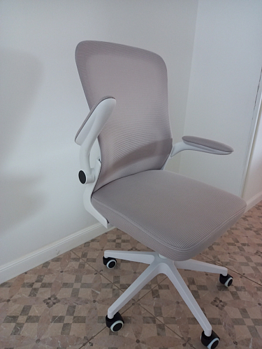 Компьютерное кресло Konfi light gray / white фото покупателя 49
