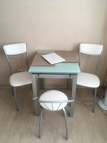 Стул на металлокаркасе Goki с мягкой спинкой серый полимер / светлый мусс фото покупателя 4