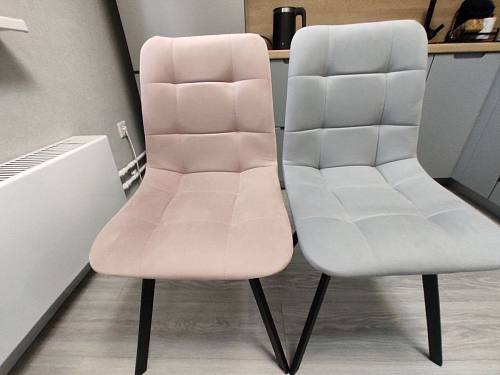 Стул на металлокаркасе Чилли К светло-серый велюр / черный каркас фото покупателя 1306