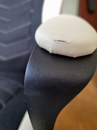 Компьютерное кресло Gamer черное / серое фото покупателя 121