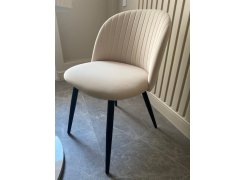 Стул на металлокаркасе Gabi 1 бежевый / черный с серебряными наконечниками фото покупателя 211