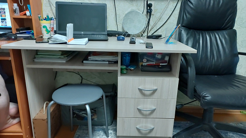 Стол письменный Бриз МДФ волна лайм / ясень светлый фото покупателя 60