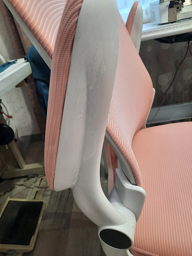 Компьютерное кресло Konfi dark gray / pink / white фото покупателя 95