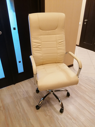 Компьютерное кресло Longer black фото покупателя 10