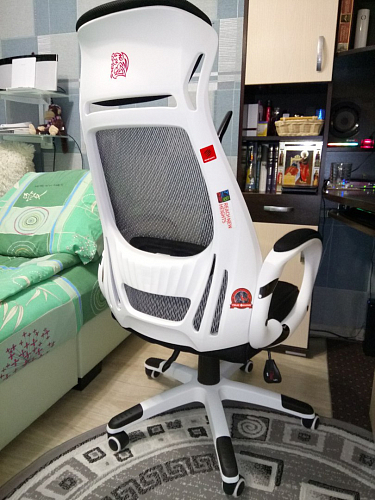 Компьютерное кресло Burgos белое фото покупателя 48