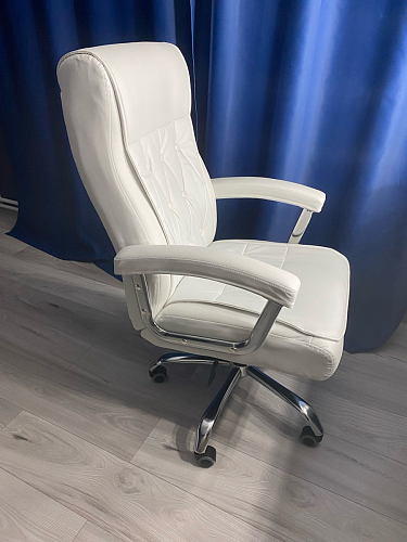Компьютерное кресло Class white фото покупателя 69