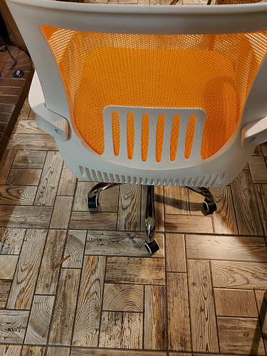 Компьютерное кресло Ergoplus белое / серое фото покупателя 46