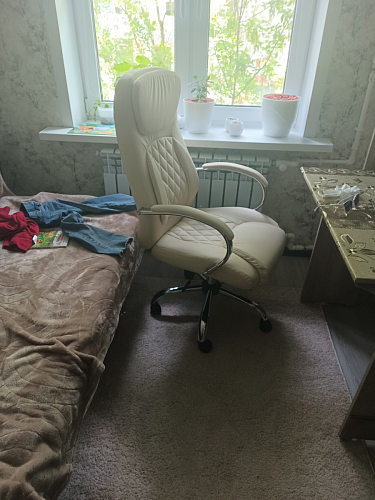 Компьютерное кресло Tron black фото покупателя 48