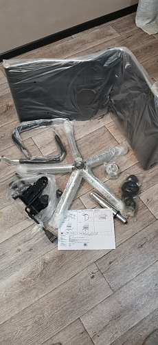 Компьютерное кресло Reus черная сетка / хром фото покупателя 61