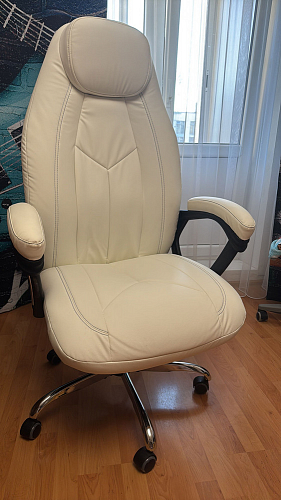 Компьютерное кресло Boss люкс черное фото покупателя 2