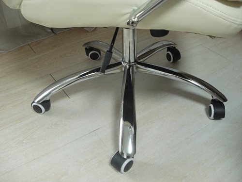 Компьютерное кресло Tomar коричневое фото покупателя 84