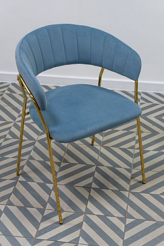 Стул на металлокаркасе Kamelia 1 cappuccino / gold из шоурума 2