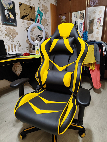 Компьютерное кресло Racer черный / красный / бежевый фото покупателя 74