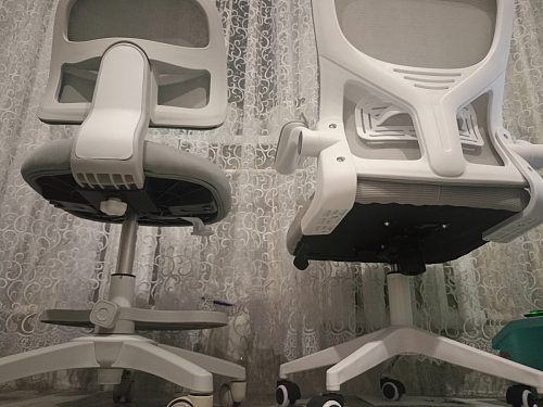 Компьютерное кресло Konfi gray / blue / white фото покупателя 107