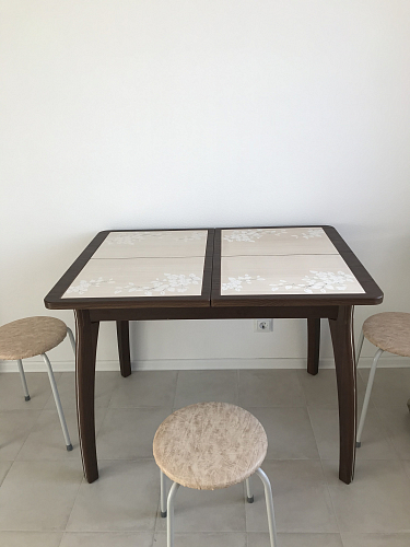 Стол Каппа ПР винилпленка орех / плитка 42 / ножка 07 винилпленка орех фото покупателя 1