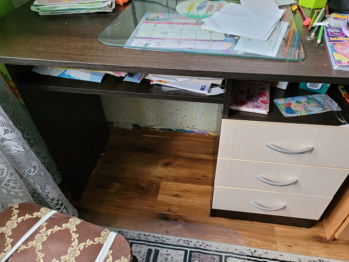 Стол письменный Бриз МДФ волна лайм / ясень светлый фото покупателя 132