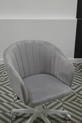 Компьютерное кресло Тибо confetti chocolate / белый из шоурума 1