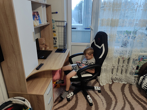 Стол компьютерный КСТ-16 бетон / белый фото покупателя 128