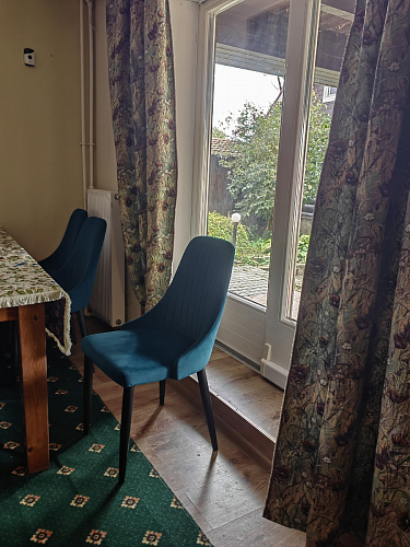 Стул на металлокаркасе Kora green / black фото покупателя 370