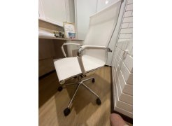 Компьютерное кресло Reus черная сетка / хром фото покупателя 92