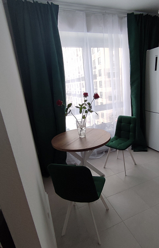 Стул на металлокаркасе Чилли черный / зеленый фото покупателя 1225