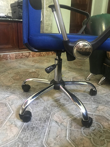 Компьютерное кресло Arano 1 black / chrome фото покупателя 14