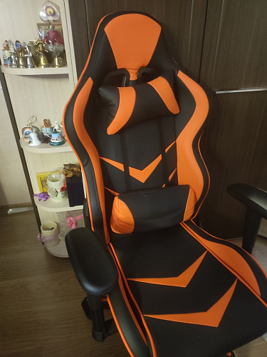 Компьютерное кресло Racer черное / бежевое фото покупателя 67