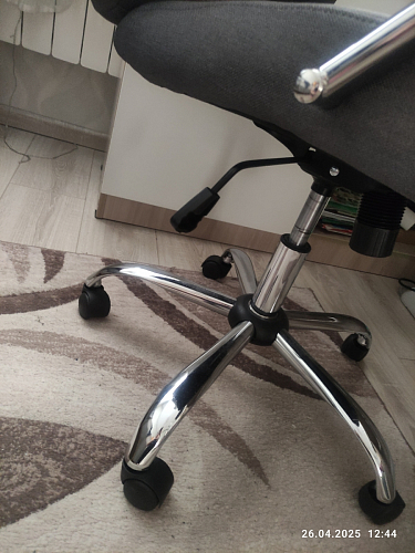 Компьютерное кресло Tron black фото покупателя 66