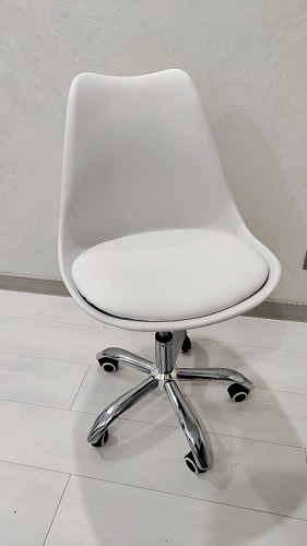 Компьютерное кресло Kolin с подушкой clear / white фото покупателя 510
