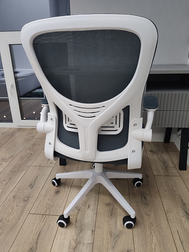 Компьютерное кресло Konfi light gray / white фото покупателя 139