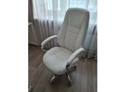 Компьютерное кресло Aragon белое фото покупателя 295