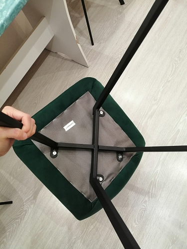 Стул на металлокаркасе Чилли зеленый / черный фото покупателя 1066