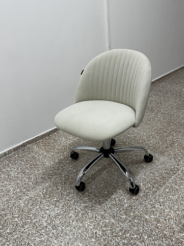 Компьютерное кресло Melody молочное фото покупателя 105