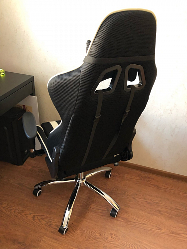 Компьютерное кресло Kano черное / красное фото покупателя 67