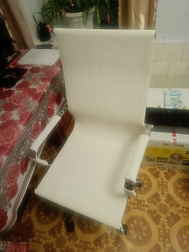 Компьютерное кресло Reus черная сетка / хром фото покупателя 79