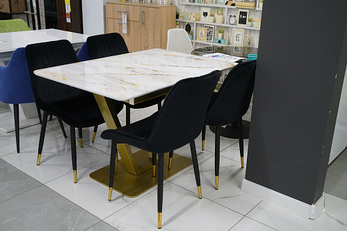 Стол на тумбе Бугун обсидиан / черный из шоурума 1