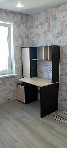 Стол компьютерный КСТ-16 бетон / белый фото покупателя 108