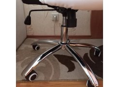 Компьютерное кресло Aragon белое фото покупателя 124