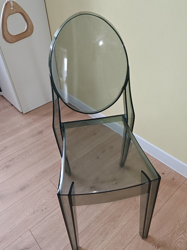 Пластиковый стул Victoria clear gray фото покупателя 3