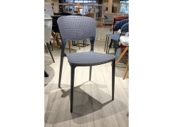 Пластиковый стул Spot графит из шоурума 1