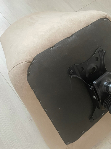 Компьютерное кресло Честер черный / зеленый фото покупателя 21