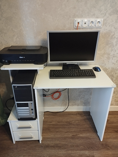 Стол компьютерный Джаз-24 правый белый фото покупателя 105