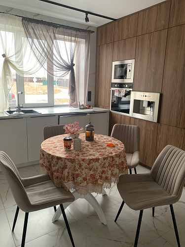 Стул на металлокаркасе Седа 360 К латте (velutto 08) / белый фото покупателя 272