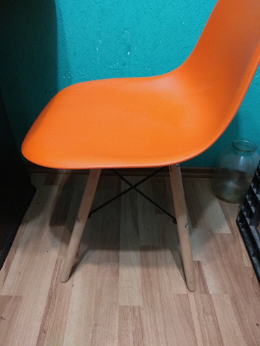 Пластиковый стул Eames PC-015 желтый фото покупателя 494