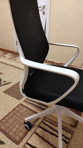 Компьютерное кресло Golem dark gray / gray / white фото покупателя 61